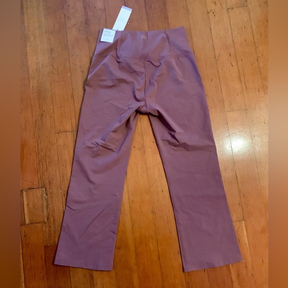 Calia Essentials Collection High-Rise Crop Flare Yoga Pants Mauve Size L - Picture 2 of 7
